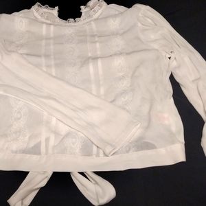 NOBO (No Boundaries) white, long sleeved blouse. Size 19 (XXL)